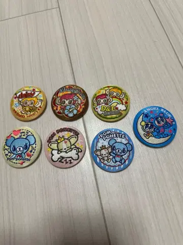 나루미야 자수 캔뱃지 7개 묶음 판매