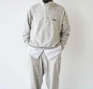 TapWater 탭워터 하프 지퍼 맨투맨 NEAT