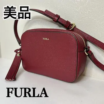 [ 새상품급 ] 훌라 카메라백 숄더백 최근 모델 가죽 빨간색