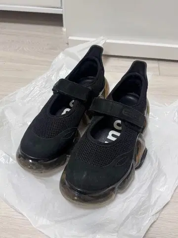 grounds MOOPIE MARY JANE 그라운즈 멜리제인