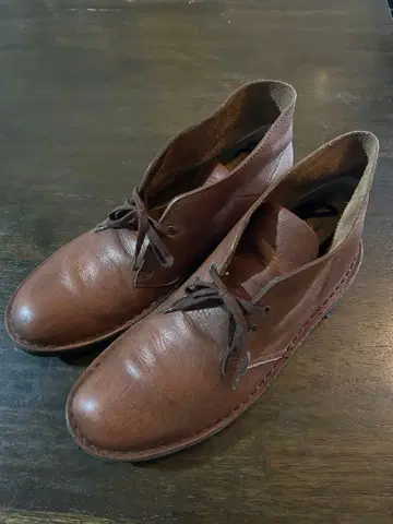 클락스 브라운 처카 부츠