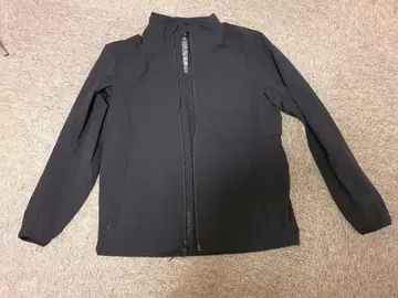 룰루레몬 블랙 자켓 S