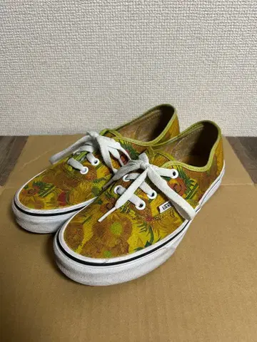 VANS 오센틱 고흐 해바라기 스니커즈 23.0cm
