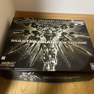 MGEX 스트라이크 프리덤 건담 [메카니컬 클리어]
