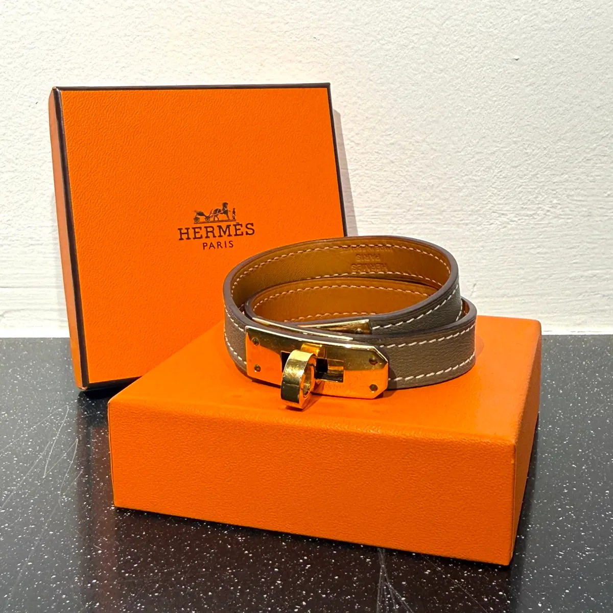 Hermès Mini Click kelly Bracelet (new) | Bunjang Global