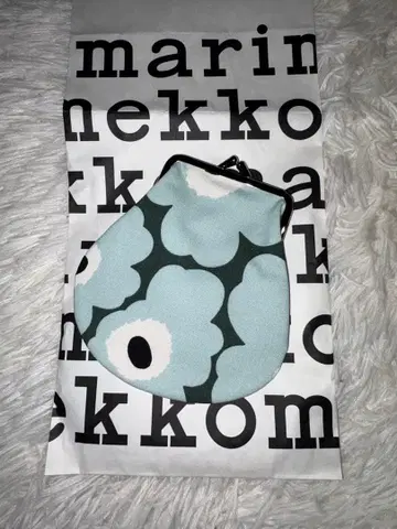 마리메꼬 꽃무늬 가마구치 파우치