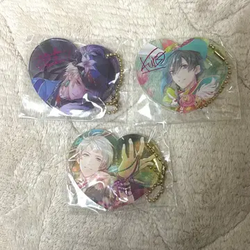 아이 츄 하트형 아크릴 키링 Alchemist 블랙 깃털 사쿠 카이 바벨