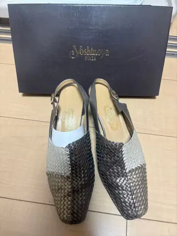 요시노야 뜨개질 샌들 브라운 베이지