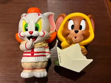 톰과 제리 워너 브라더스 100주년 페니와이즈