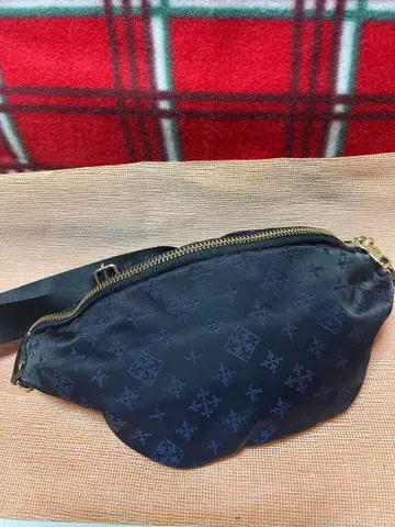 러셋 바디백 힙색