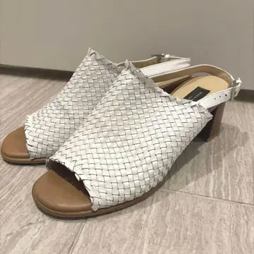 Macintosh London 가죽 꼬임 샌들