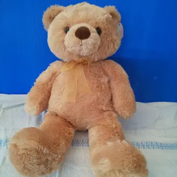 곰돌이 베이지 리본 포함 봉제 인형