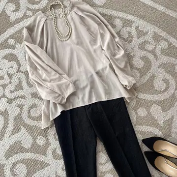 CELFORD 소매 볼륨 턱 블라우스 셀포드 블라우스