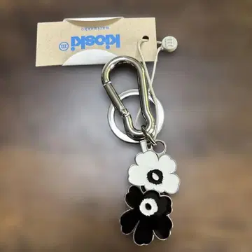 새상품 마리메꼬 marimekko 키링 키체인