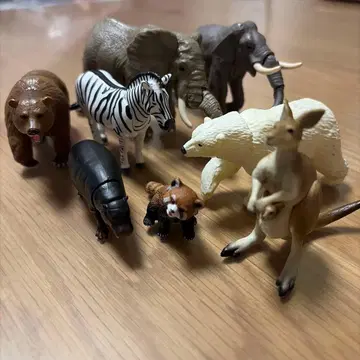 동물 피규어 세트 애니멀 킹덤