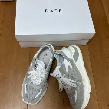 데이트 스니커즈 빔즈 별주