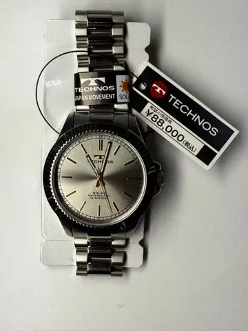 TECHNOS 솔라 손목시계 실버