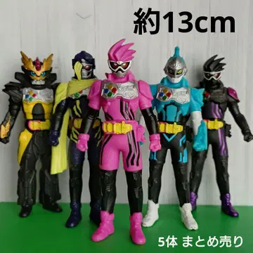 가면라이더 이그제이드 소프트 비닐 인형