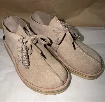 Clarks 디저트 트렉 샌드 스웨이드 베이지 25.5cm