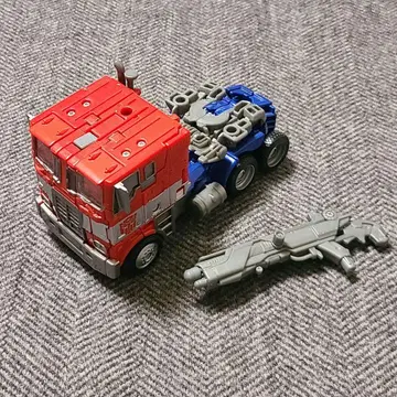 트랜스포머 AD02 클래식 옵티머스 프라임