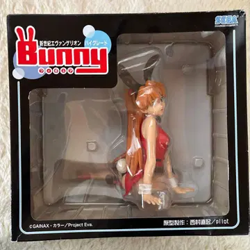 신세기 에반게리온 Bunny 피규어