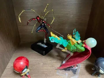 마펙스 스파이더맨 가동식 피규어 교환용 부품 포함