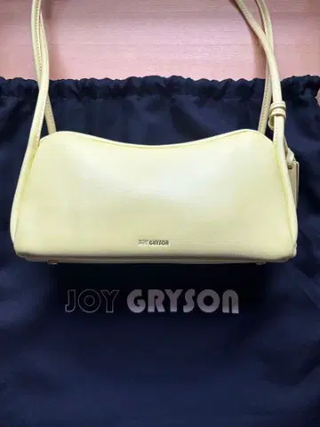 JOY GRYSON 라임 그린 숄더백