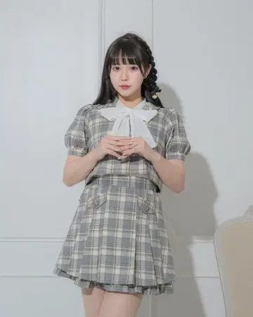 pium 플리츠 프릴 체크 미니 스커트 & 상의 세트