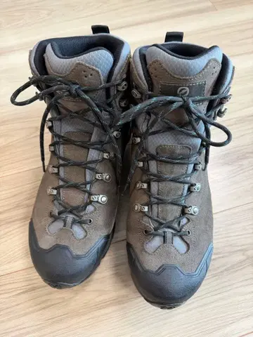SCARPA 등산화 방수성 트레킹용 사이즈 43