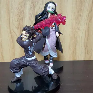 귀멸의 칼날 탄지로 네즈코 피규어 세트