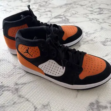 조던 하이컷 스니커즈 오렌지/블랙