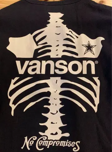 새상품 반손 vanson 휴먼본 쭈리 맨투맨 L