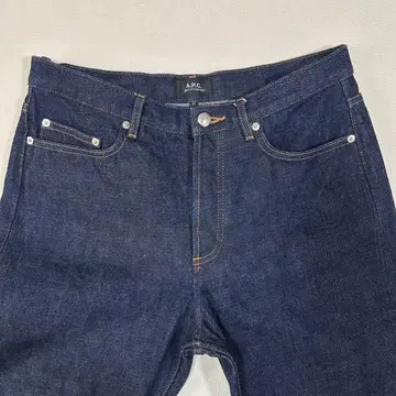 A.P.C. jean standard 32