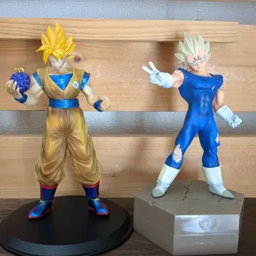 드래곤볼 손오공 베지터 피규어 상자 없음 세트 판매