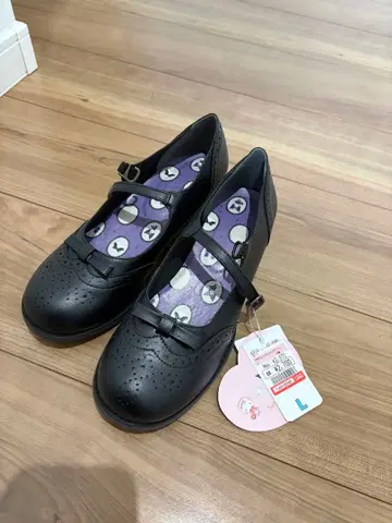 시마무라 쿠로미 펌프스