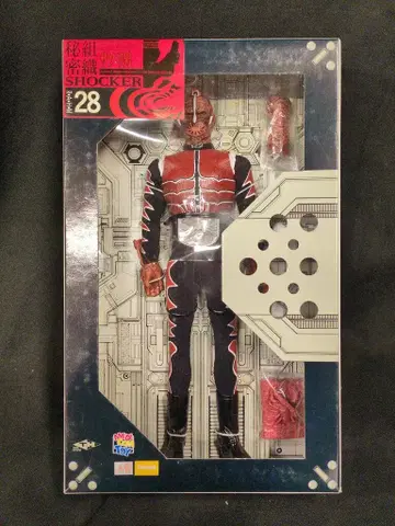 메디콤 토이 RAHM 가면라이더 전갈 남자 RAHM028