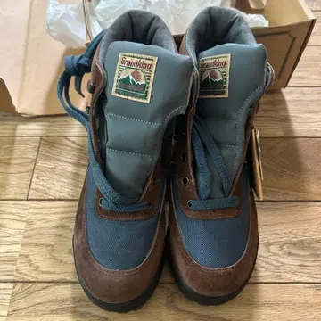 캐러밴 Grandking 등산화 트레킹 슈즈 24.0