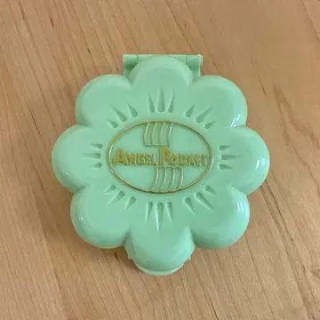ANGEL POCKET 에메랄드 그린 꽃 모양 케이스