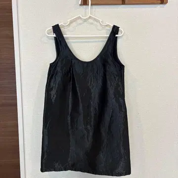 [중고] ZARA 새틴 이펙트 숏 원피스