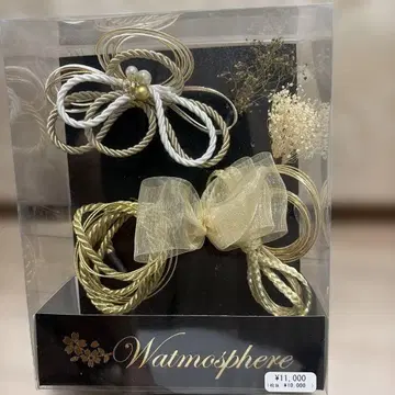 Watmosphere 플라워 코사지 성인식