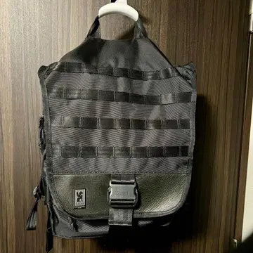 엔지니어드 가먼츠 CHROME Warsaw 30L EG edition