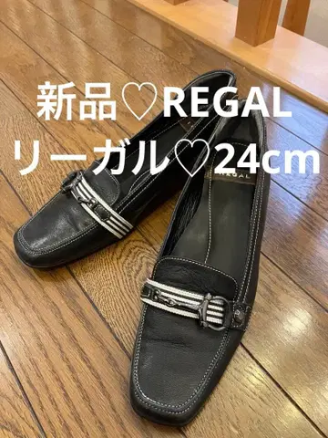 미사용 새상품 여성용 리갈 REGAL 블랙 로퍼 24cm 블랙