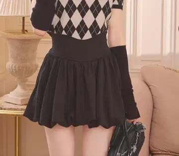 미셸 마카롱 슬림 레그 벌룬 스커트 XS