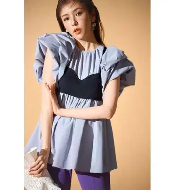 CELFORD 니트 뷔스티에 도킹 블라우스