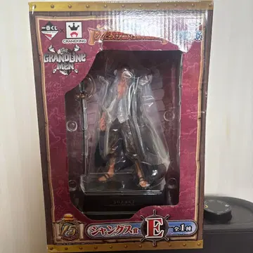 원피스 샹크스 피규어