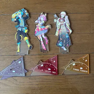 아크릴 스탠드 텐마 츠카사, 호우 에무, 카미시로 루이