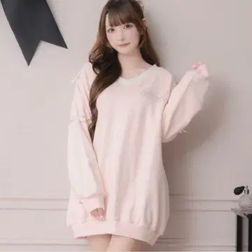 새상품 피움 pium 비쥬 로고 리본 오버 사이즈 맨투맨 핑크