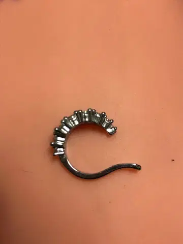 실버 크리스탈 귀걸이(한쪽용) 티아라