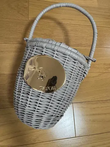 PATOU 버킷백 그레이지
