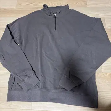 어반 아웃피터스 UrbanOutfitters 하프 지퍼